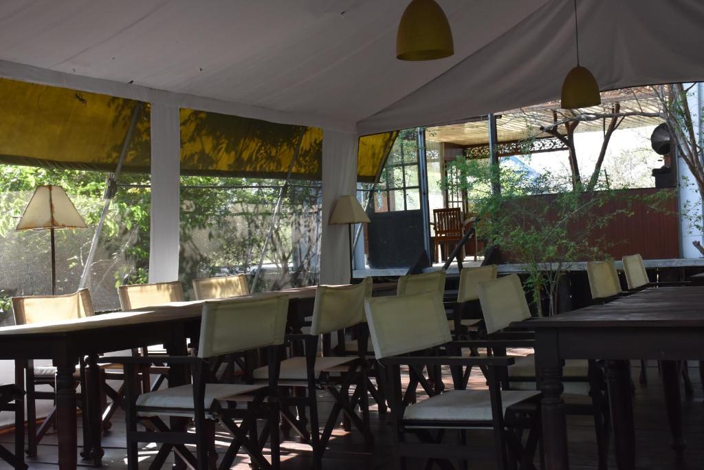 Elephant Lake Yala ティッサマハーラーマ エクステリア 写真