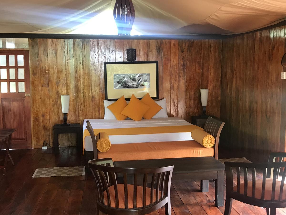 Elephant Lake Yala ティッサマハーラーマ エクステリア 写真