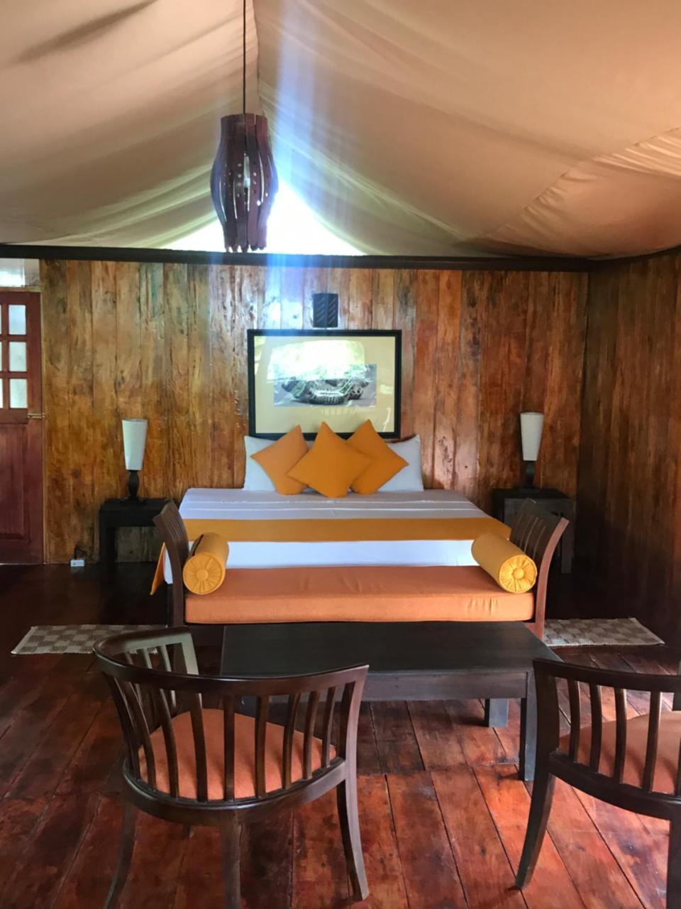 Elephant Lake Yala ティッサマハーラーマ エクステリア 写真