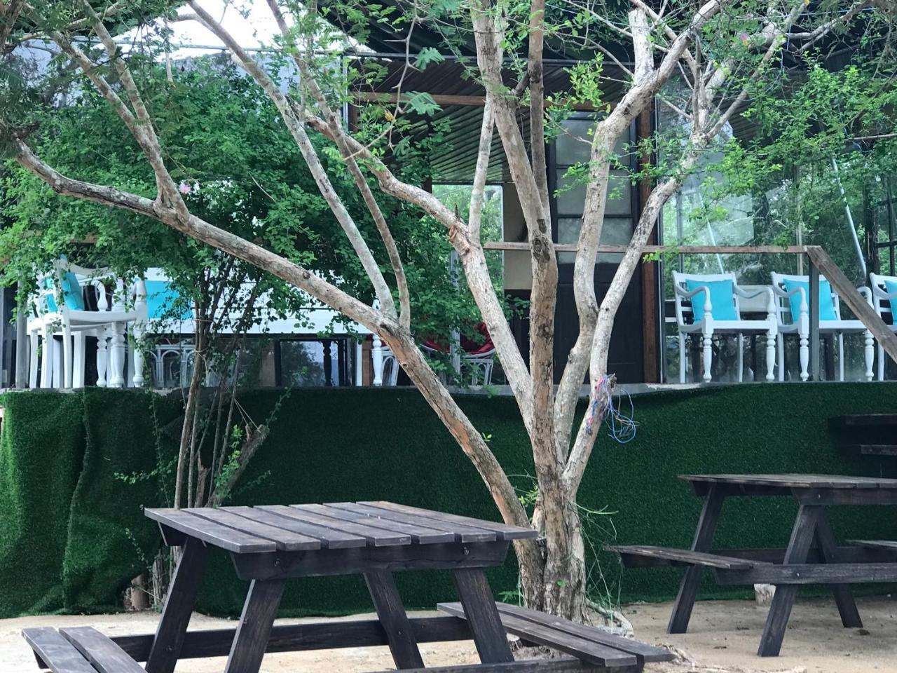 Elephant Lake Yala ティッサマハーラーマ エクステリア 写真