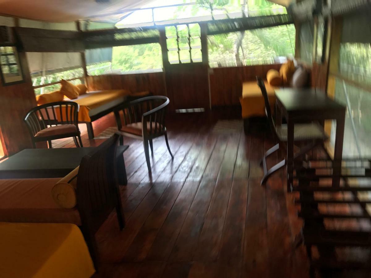 Elephant Lake Yala ティッサマハーラーマ エクステリア 写真